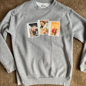 Tana Mongeau Jana Crewneck Sweatshirt Size L